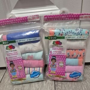 2 Pk Of Fruit of the Loom Toddler Girls' Hipsters Underwear. 100% Cotton. 6pairs